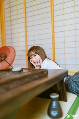 免费观看妈妈的朋友？这背后究竟藏着什么秘密！是真是假？